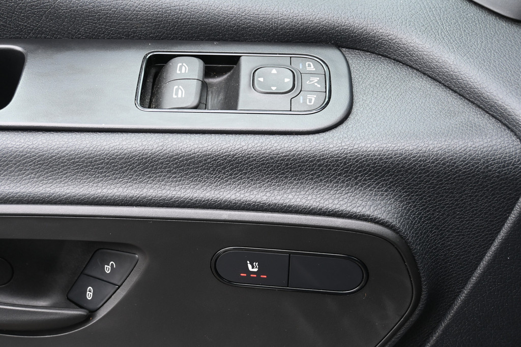 Mercedes-Benz Sprinter 17