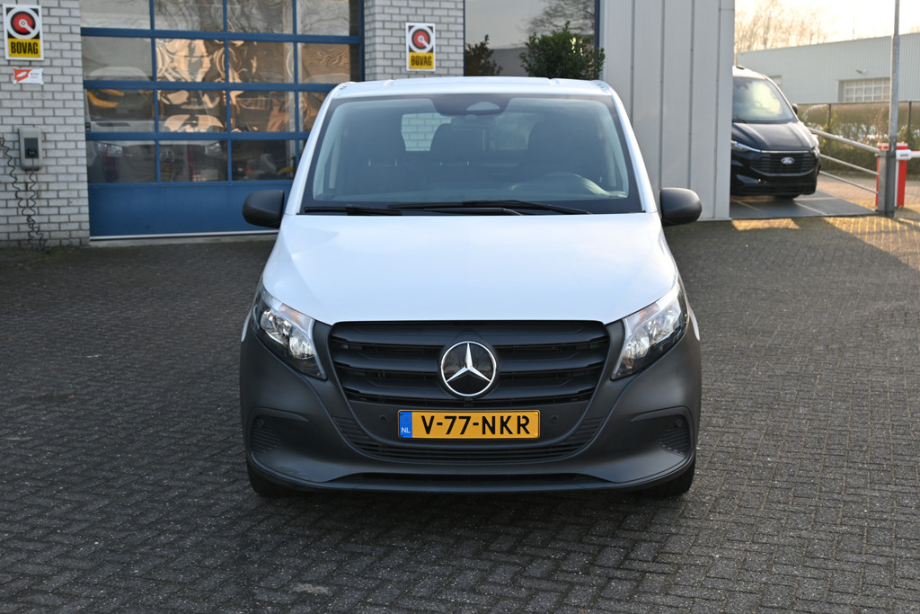 Mercedes-Benz Vito 1