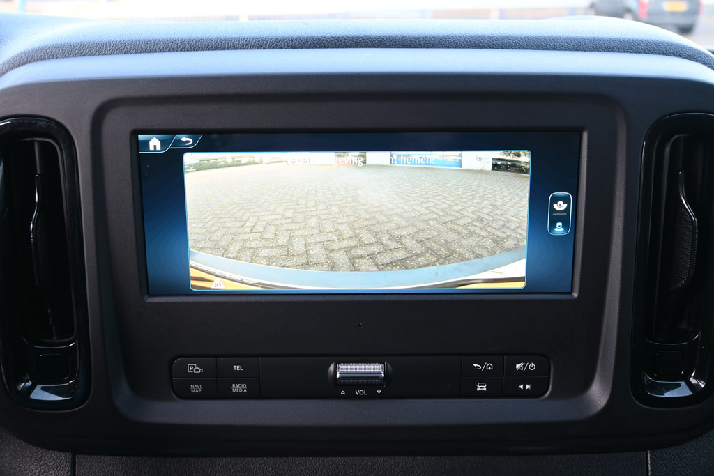 Mercedes-Benz Vito 6