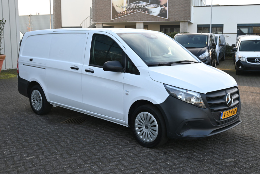 Mercedes-Benz Vito 8