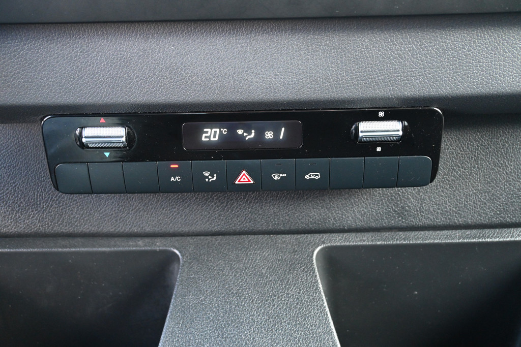 Mercedes-Benz Sprinter 5