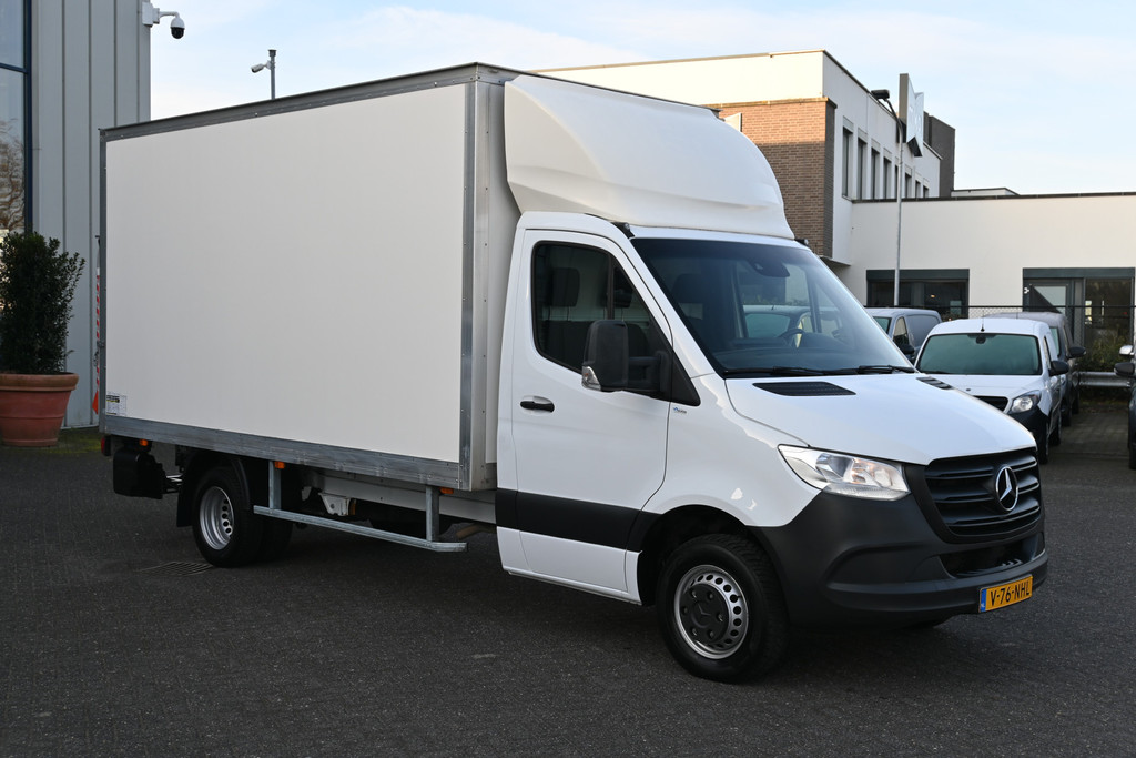 Mercedes-Benz Sprinter 7