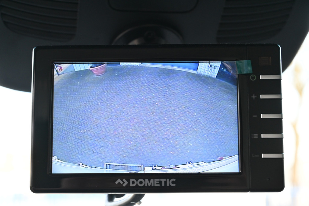 Mercedes-Benz Sprinter 9