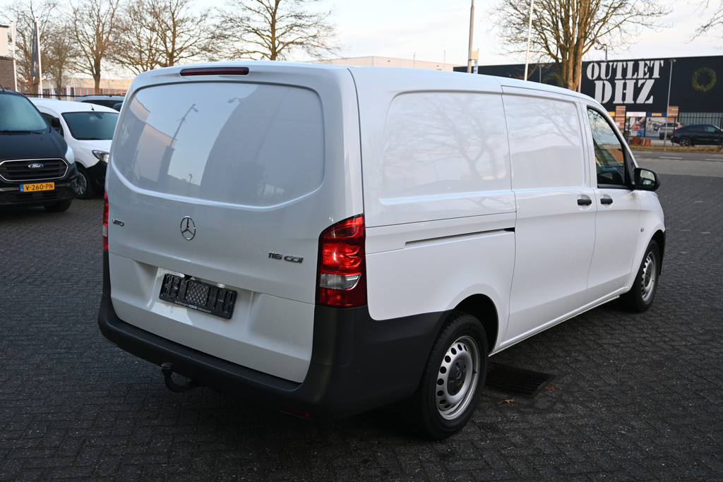 Mercedes-Benz Vito 5
