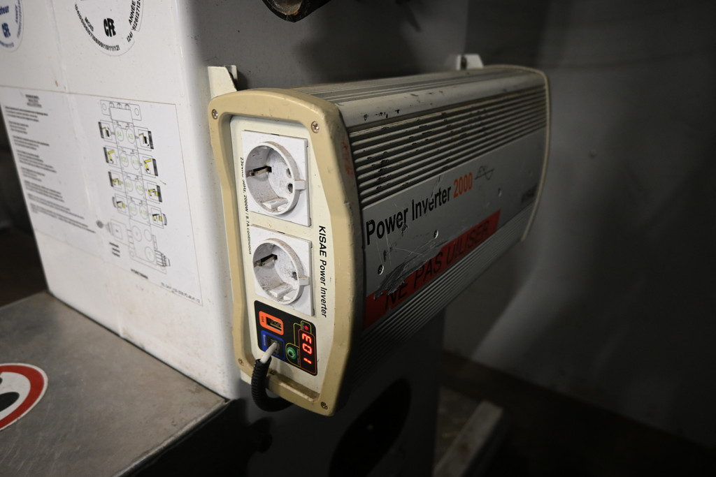 Mercedes-Benz Sprinter 18