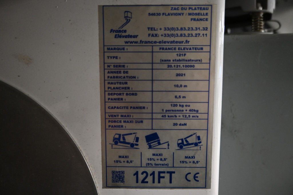 Mercedes-Benz Sprinter 24