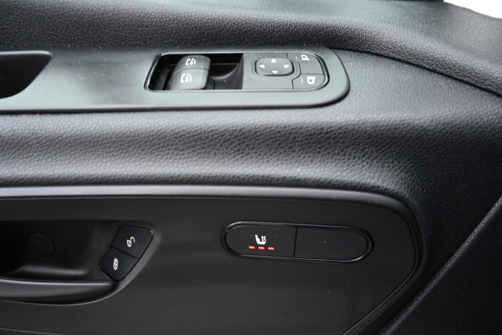 Mercedes-Benz Sprinter 14