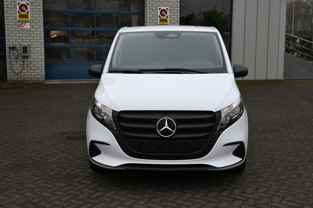 Mercedes-Benz Vito 1