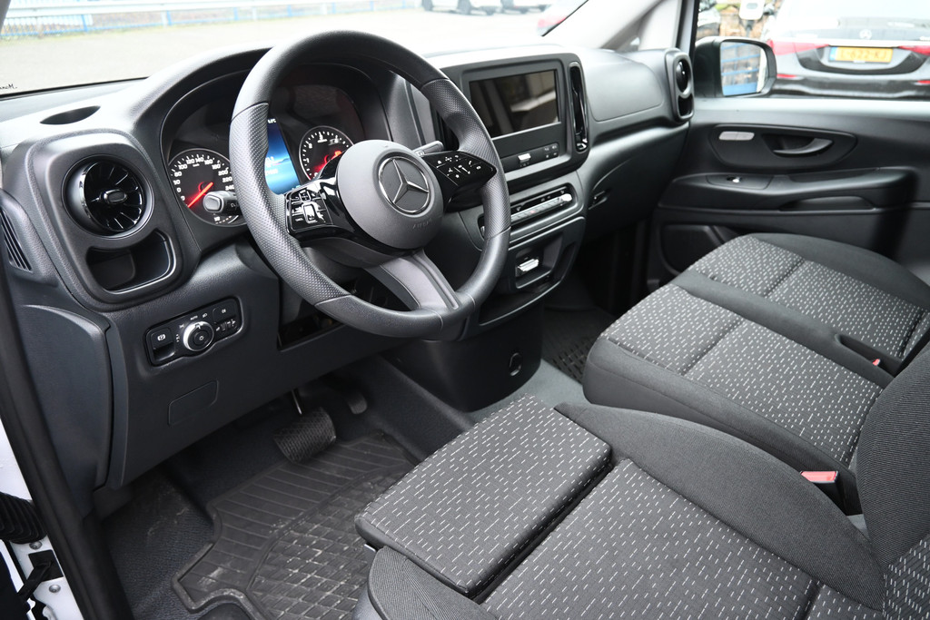Mercedes-Benz Vito 3