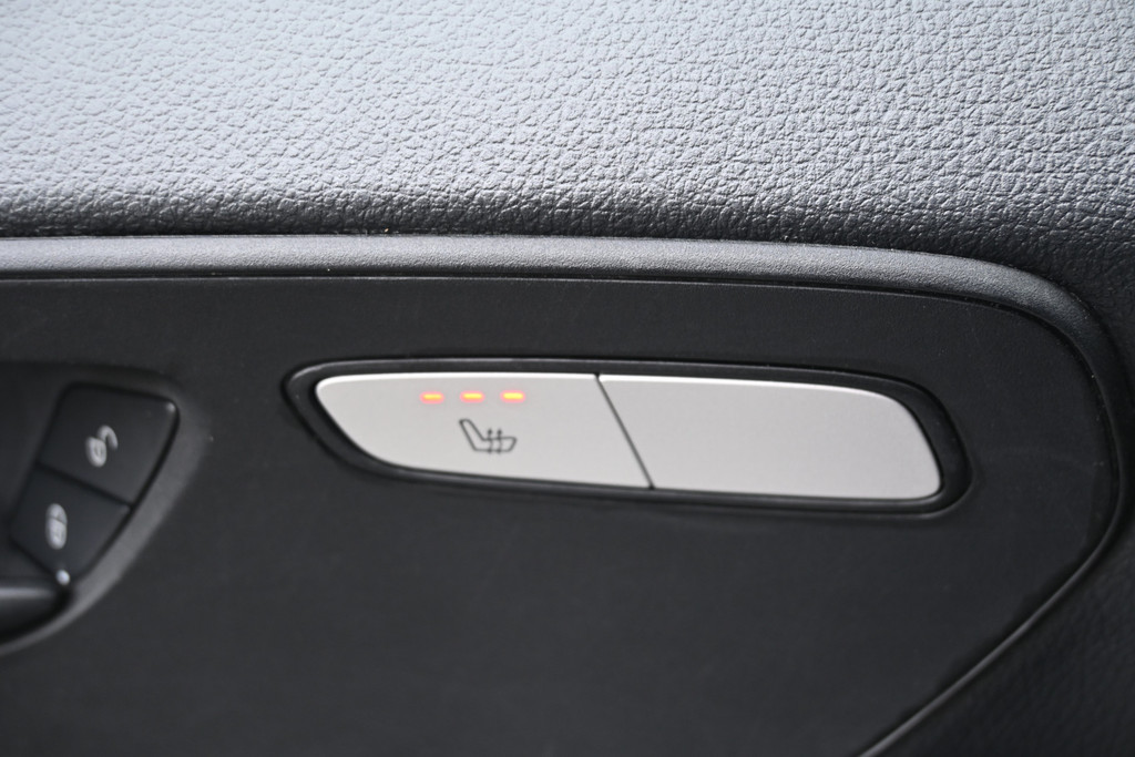 Mercedes-Benz Vito 14