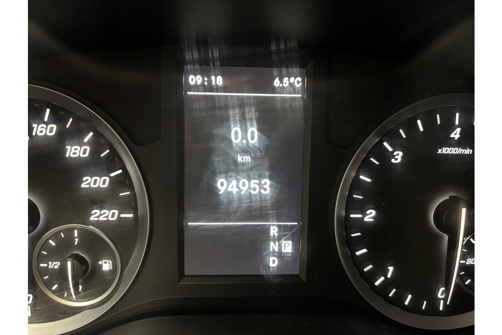Mercedes-Benz Vito 15