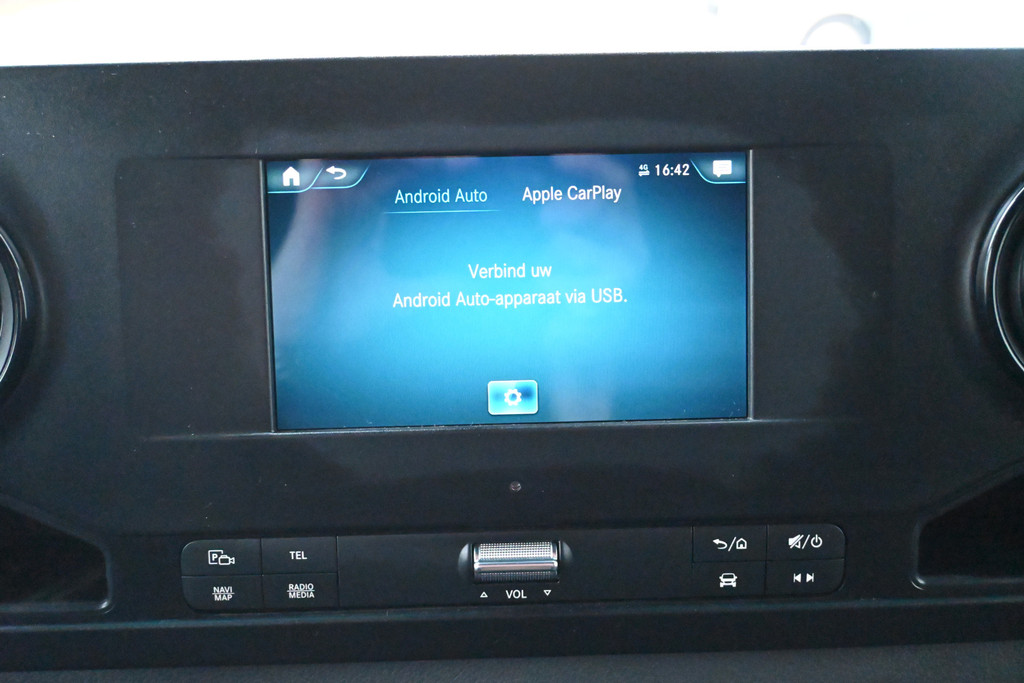 Mercedes-Benz Sprinter 7