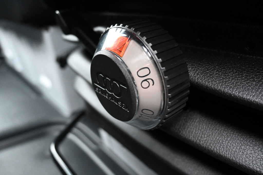 Mercedes-Benz Sprinter 11