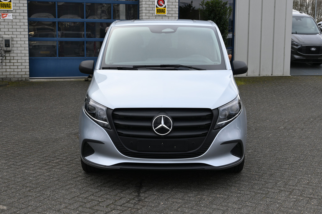 Mercedes-Benz Vito 1