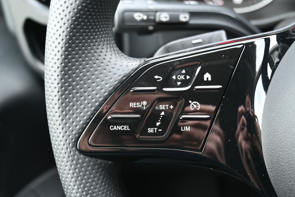 Mercedes-Benz Vito 16