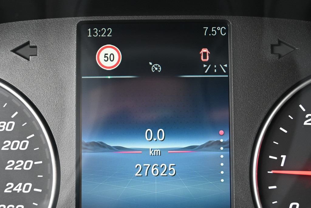 Mercedes-Benz Vito 19