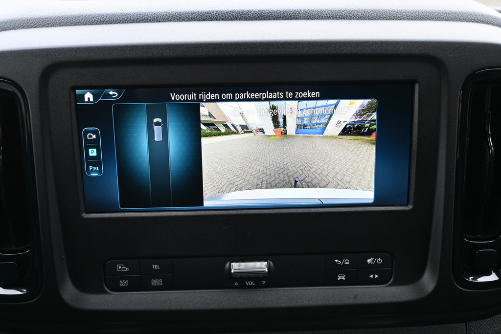 Mercedes-Benz Vito 7