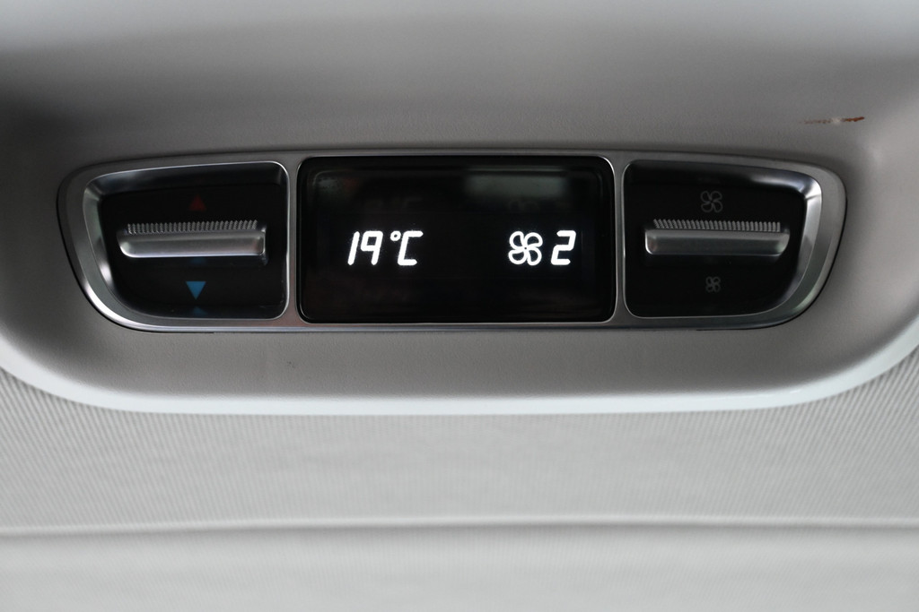 Mercedes-Benz Vito 9