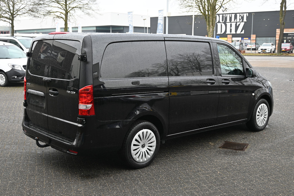 Mercedes-Benz Vito 2