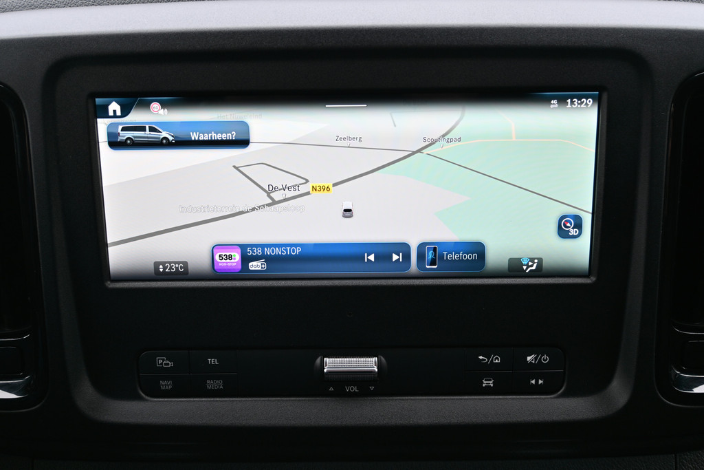 Mercedes-Benz Vito 6