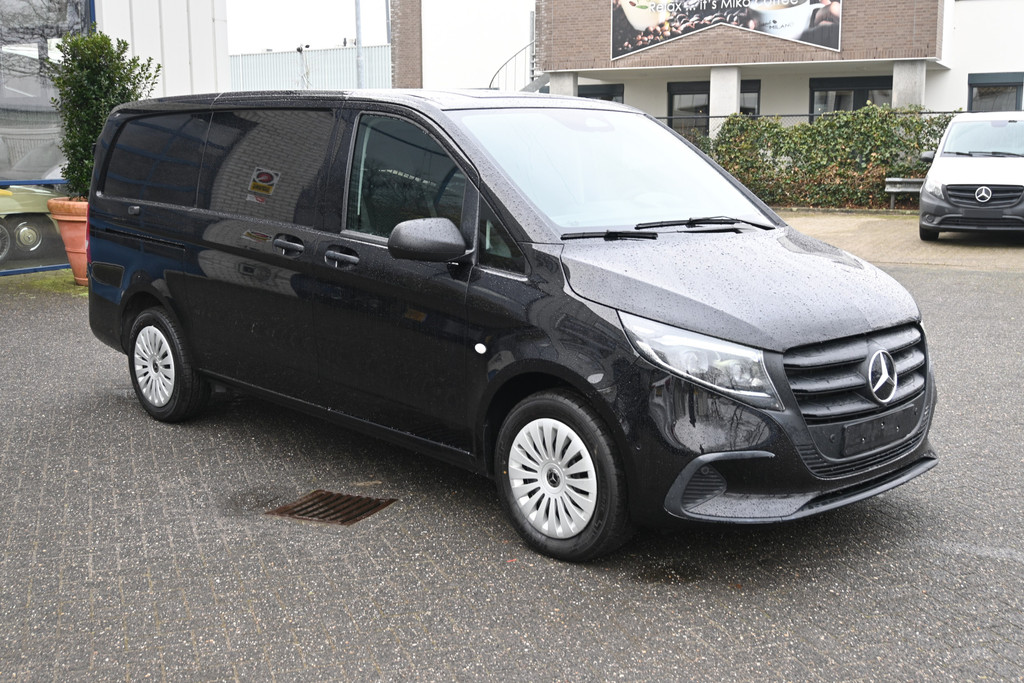 Mercedes-Benz Vito 8