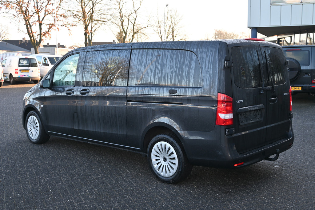Mercedes-Benz Vito 12