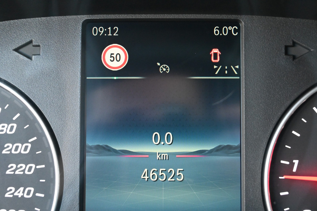 Mercedes-Benz Vito 17