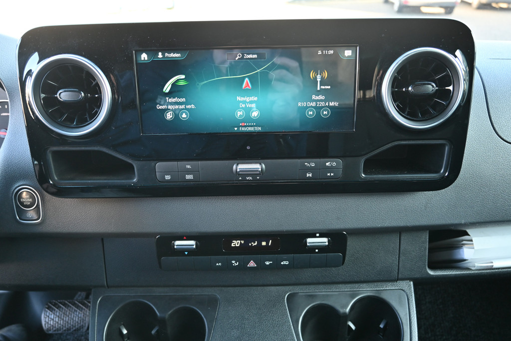 Mercedes-Benz Sprinter 5