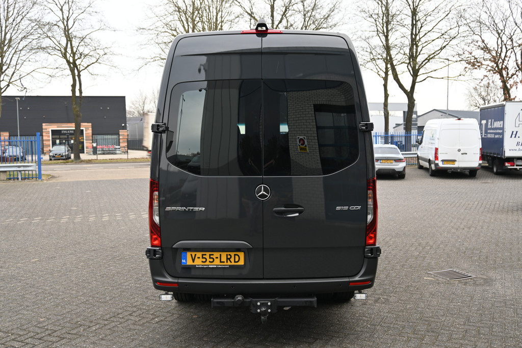Mercedes-Benz Sprinter 12