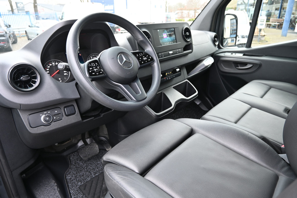 Mercedes-Benz Sprinter 3