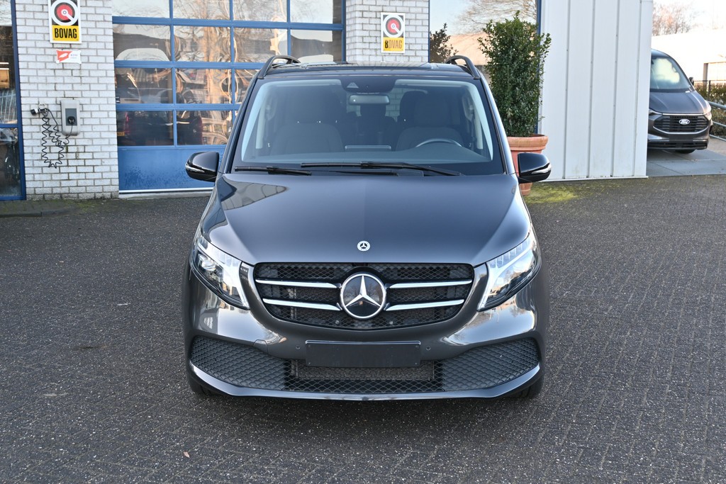 Mercedes-Benz V-Klasse 1