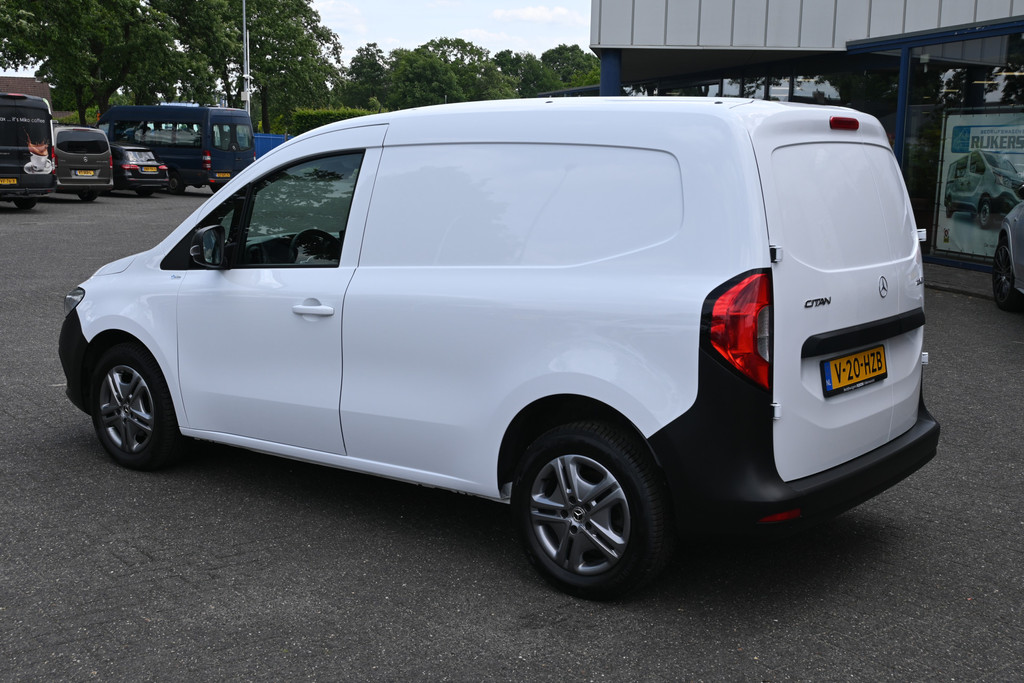 Mercedes-Benz Citan 10