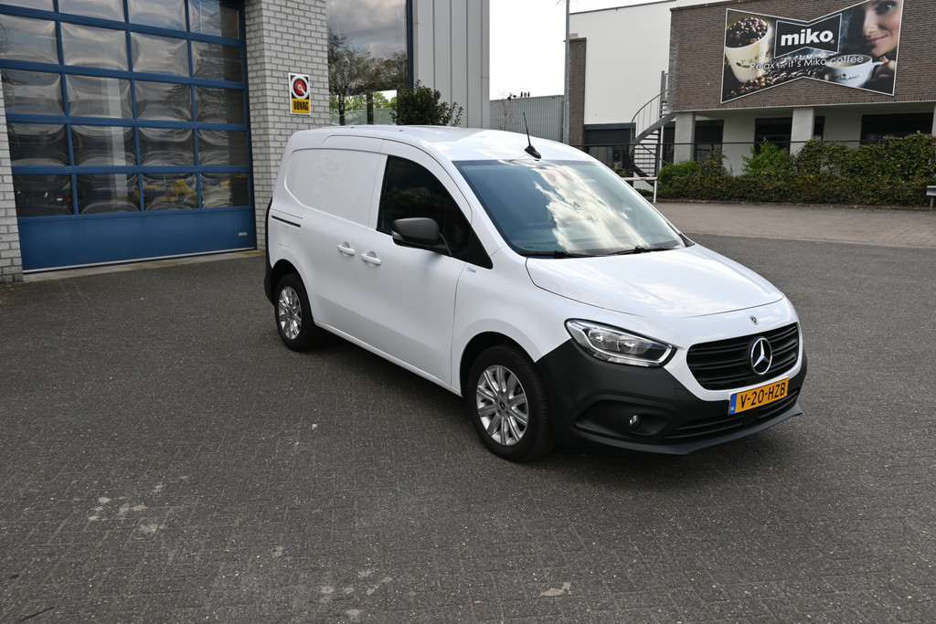 Mercedes-Benz Citan 18