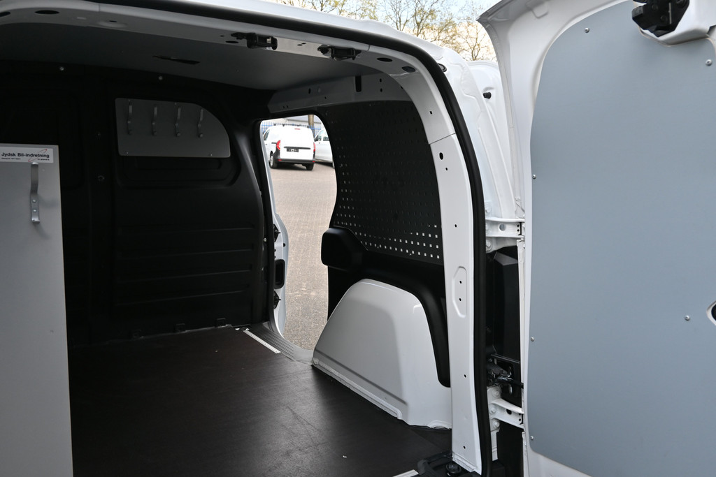 Mercedes-Benz Citan 23