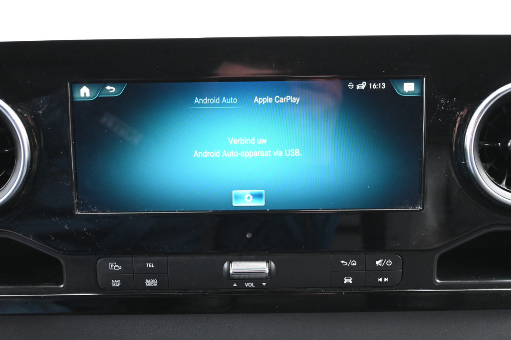 Mercedes-Benz Sprinter 7