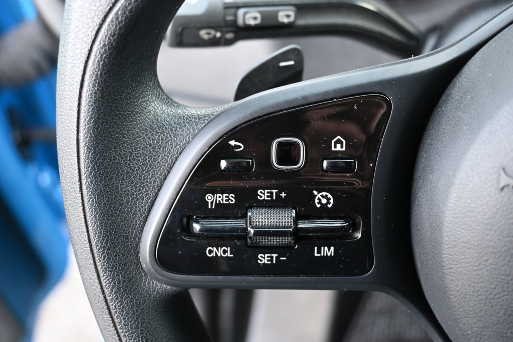 Mercedes-Benz Sprinter 16