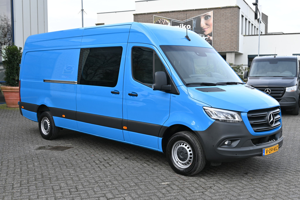 Mercedes-Benz Sprinter 9