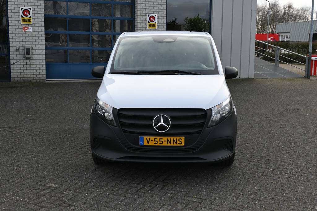 Mercedes-Benz Vito 1