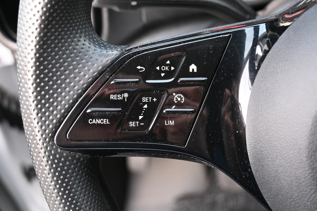 Mercedes-Benz Vito 14