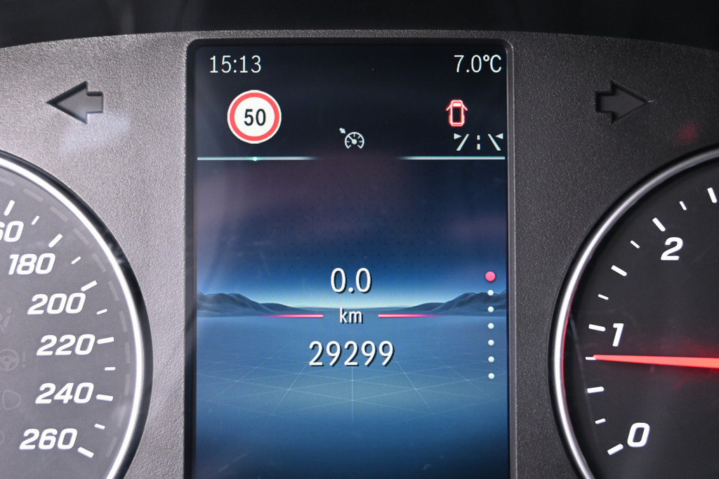 Mercedes-Benz Vito 17