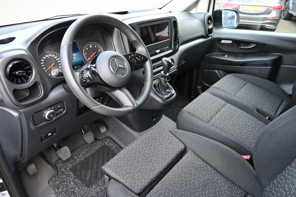 Mercedes-Benz Vito 3