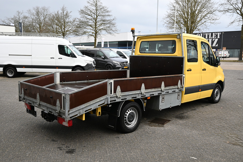 Mercedes-Benz Sprinter 2