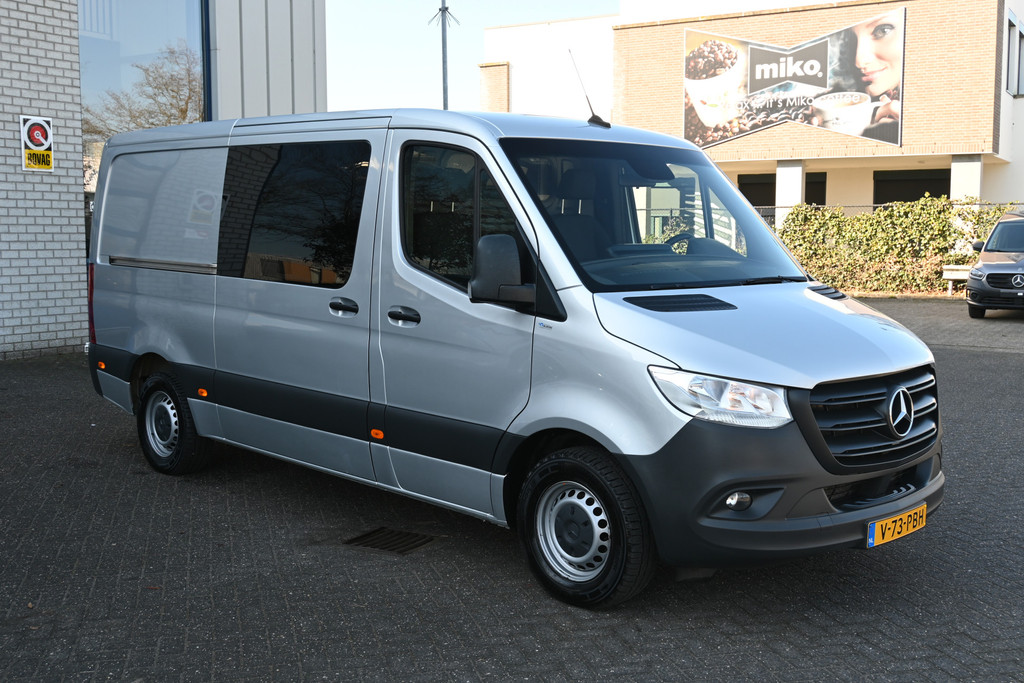 Mercedes-Benz Sprinter 10