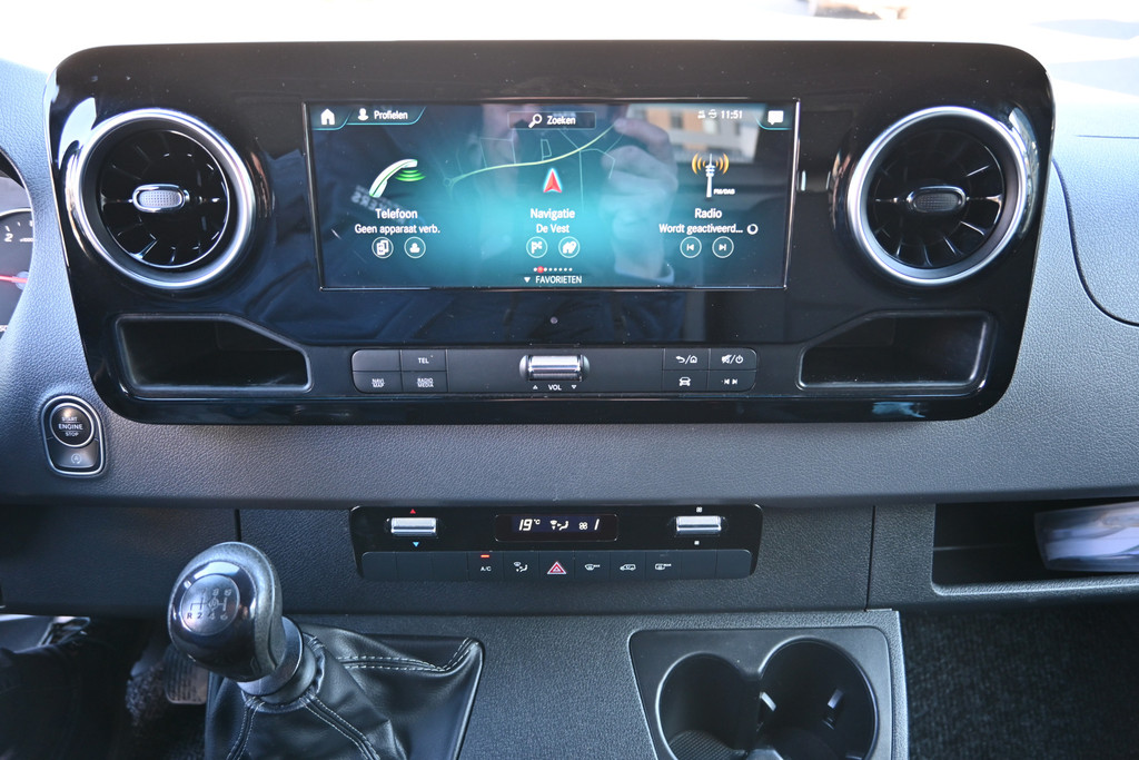 Mercedes-Benz Sprinter 6