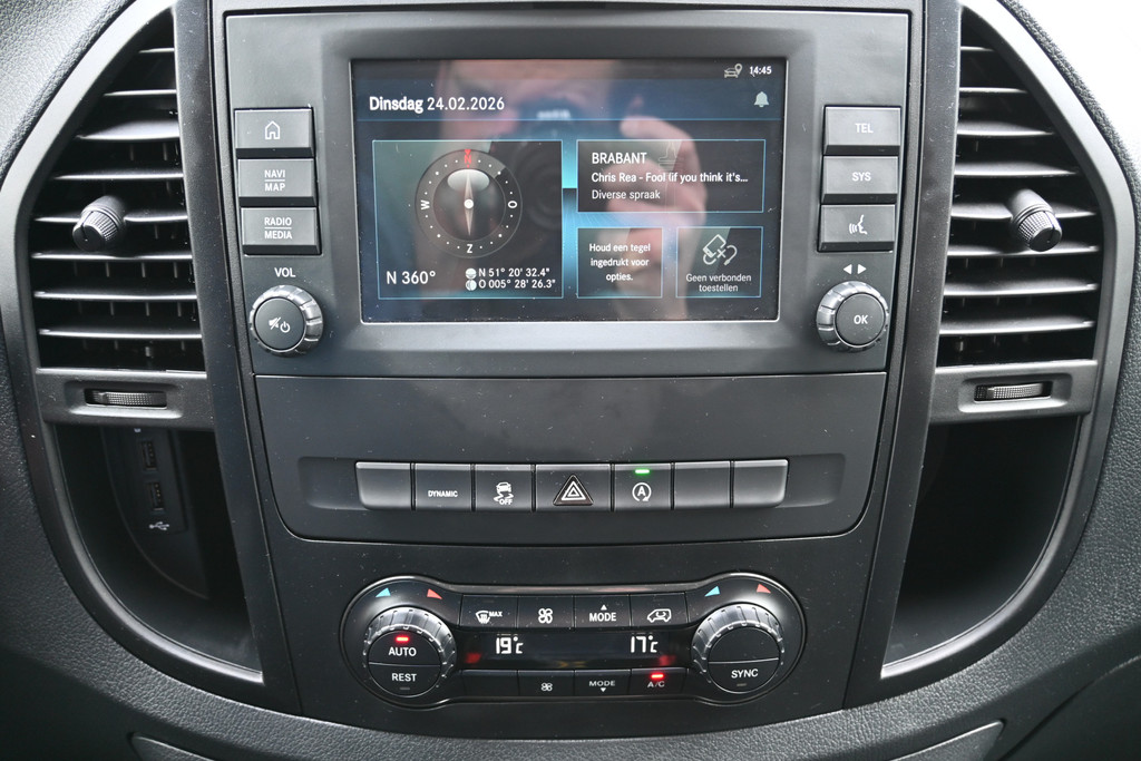 Mercedes-Benz Vito 4