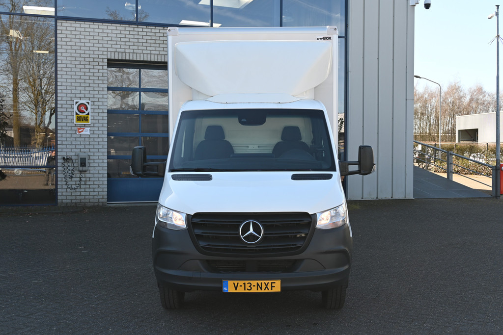 Mercedes-Benz Sprinter 1