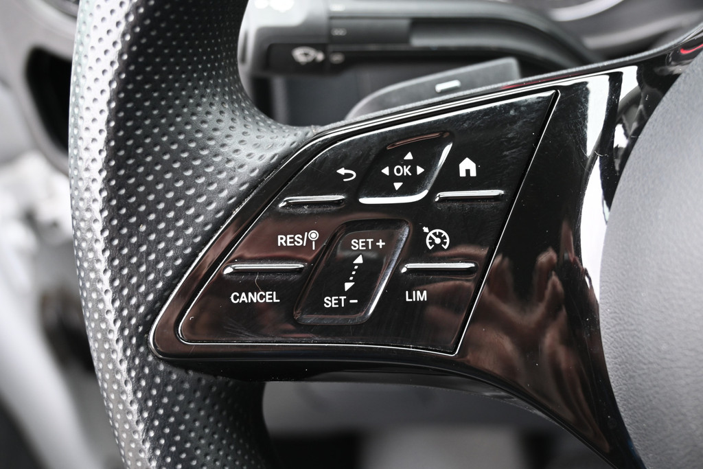 Mercedes-Benz Vito 14