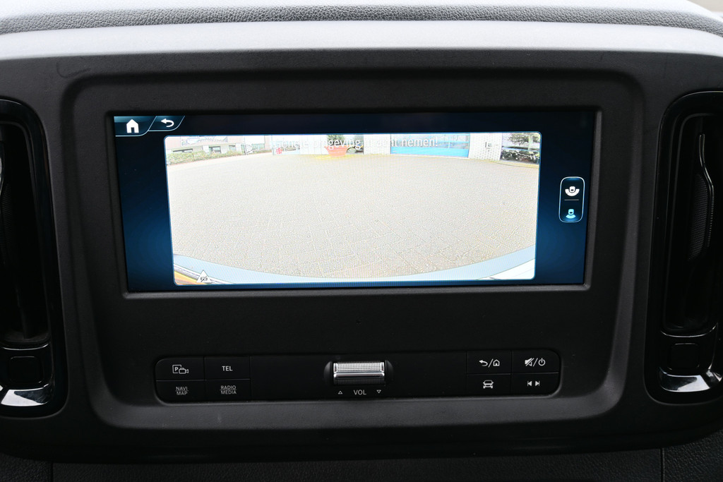 Mercedes-Benz Vito 6