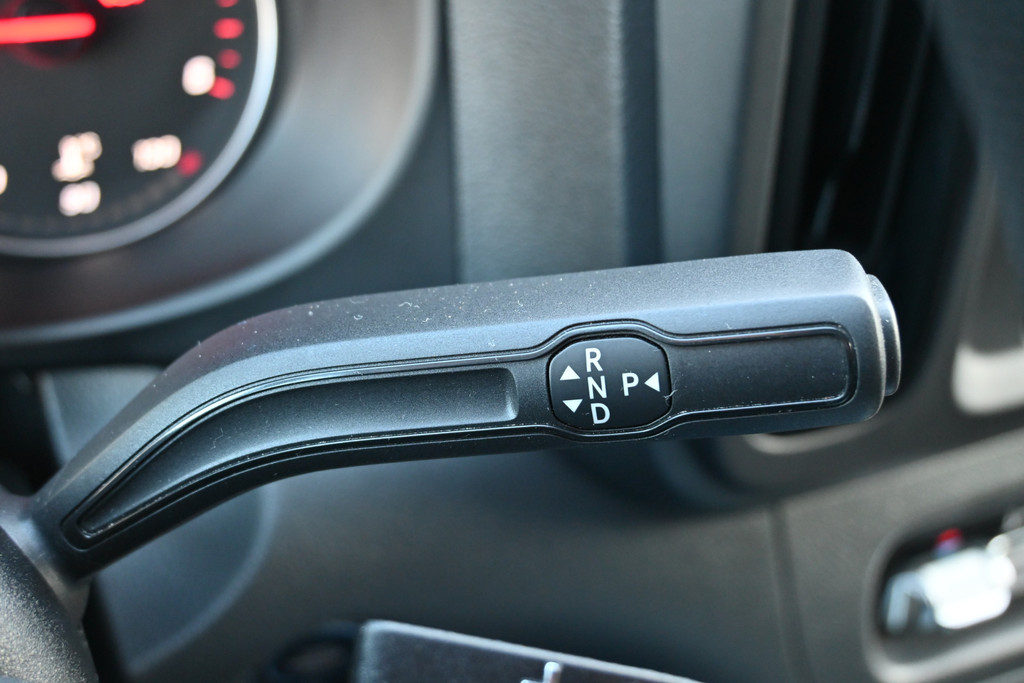 Mercedes-Benz Vito 17