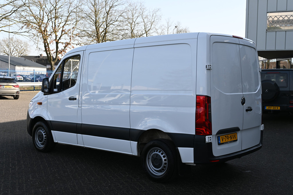 Mercedes-Benz Sprinter 8